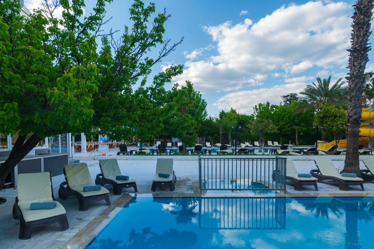 Grand Hotel Derin Белдиби Екстериор снимка