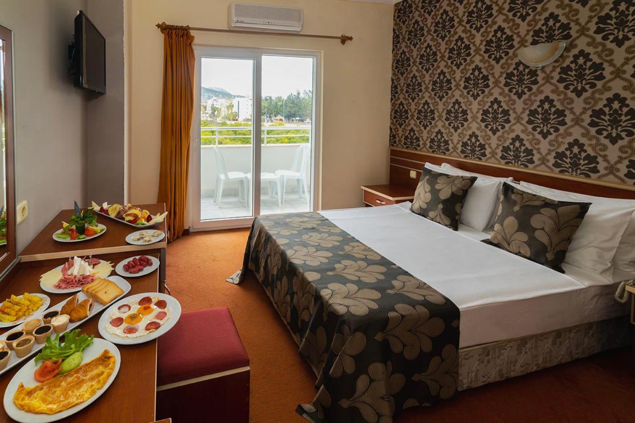 Grand Hotel Derin Белдиби Екстериор снимка